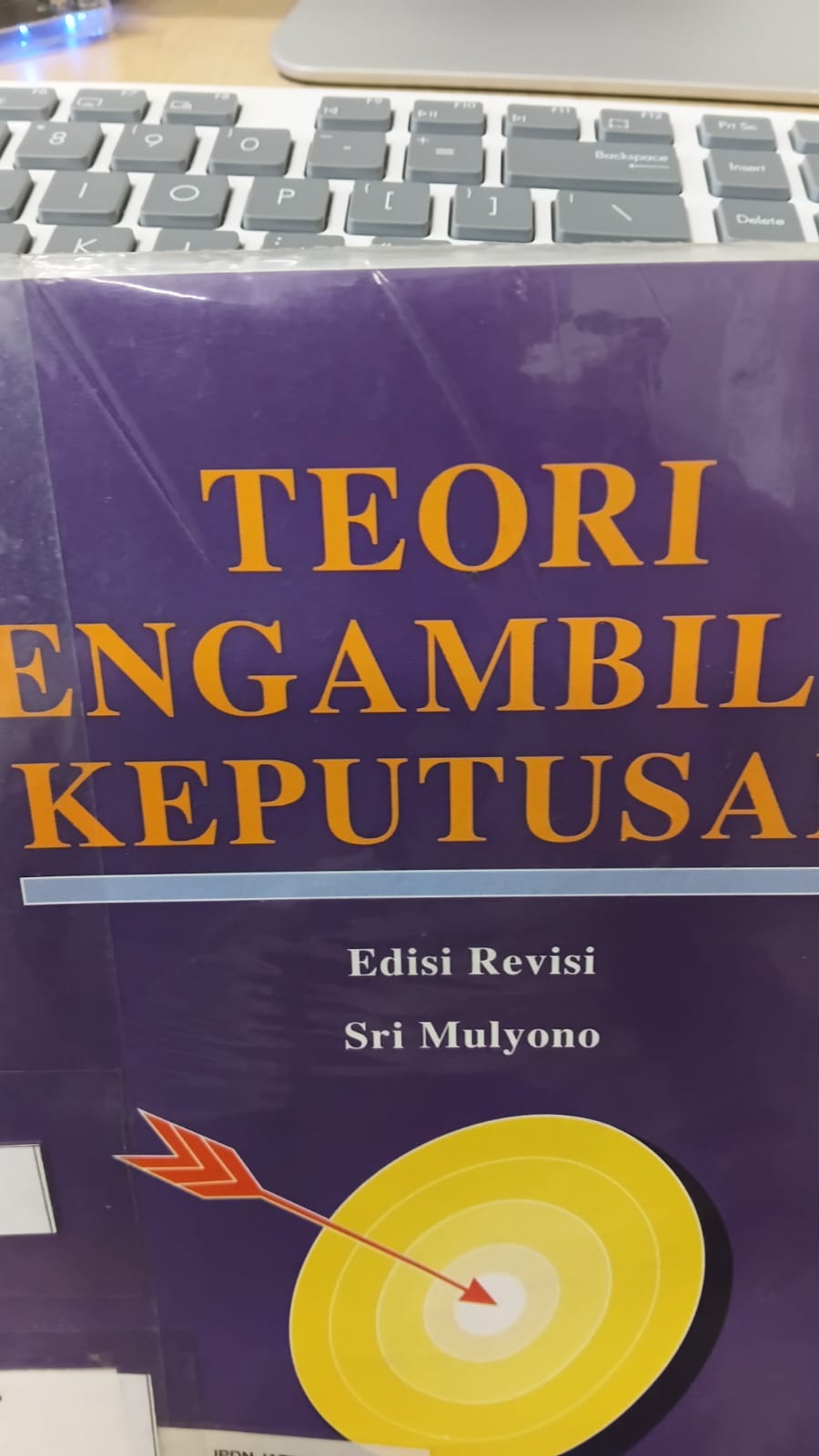 Cover TEORI PENGAMBILAN KEPUTUSAN / SRI MULYONO