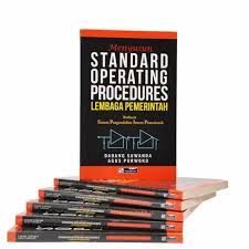 Cover MENYUSUN STANDARD OPERATING PROCESURES LEMBAGA PEMERINTAH :  Berbasis Sistem Pengendalian Intern Pemerintah / DADANG SUWANDA