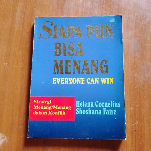 Cover SIAPA PUN BISA MENANG :  Everyone Can Win / HELENA CORNELIUS