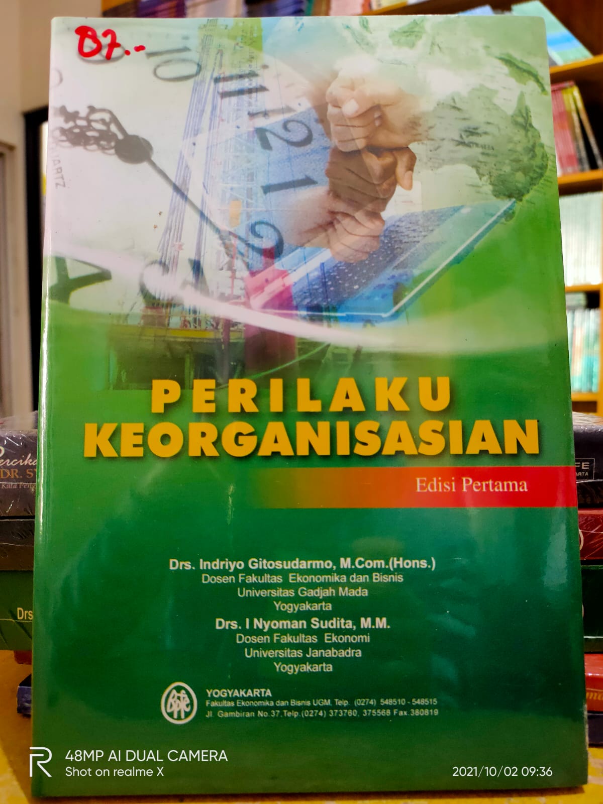 Cover PERILAKU PERORGANISASIAN / Drs. INDRIYO GITOSUDARMO, M. Com. Hons