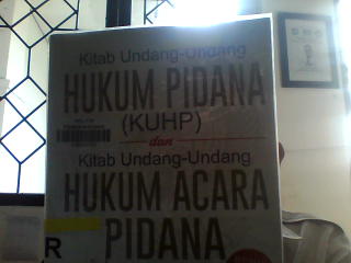 Cover KITAB UNDANG-UNDANG HUKUM PIDANA(KUHP) DAN KITAB UNDANG-UNDANG ACARA PIDANA(KUHAP) / INDONESIA