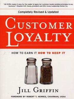 Cover CUSTOMER LOYALTY :  MENUMBUHKAN & MEMPERTAHANKAN KESETIAAN PELANGGAN / JILL GRIFFIN