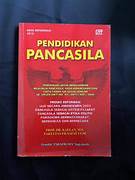 Cover PENDIDIKAN PANCASILA PENDIDIKAN UNTUK MEWUJUDKAN NILAI-NILAI PANCASILA :  PROSES REFORMASI UUD NEGARA AMANDEMAN 2002 PANCASILA SEBAGAI SISTEM FILSAFAT PANCASILA SEBAGAI ETIKA POLITIK PARADIGMA BERMASYARAKAT BERBANGSA DAN BERNEGARA / DR. KAELAN,M.S.