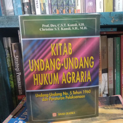 Cover KITAB UNDANG-UNDANG HUKUM AGRARIA :  Undang-Undang No. 5 Tahun 1960 dan Peraturan Pelaksanaan / INDONESIA